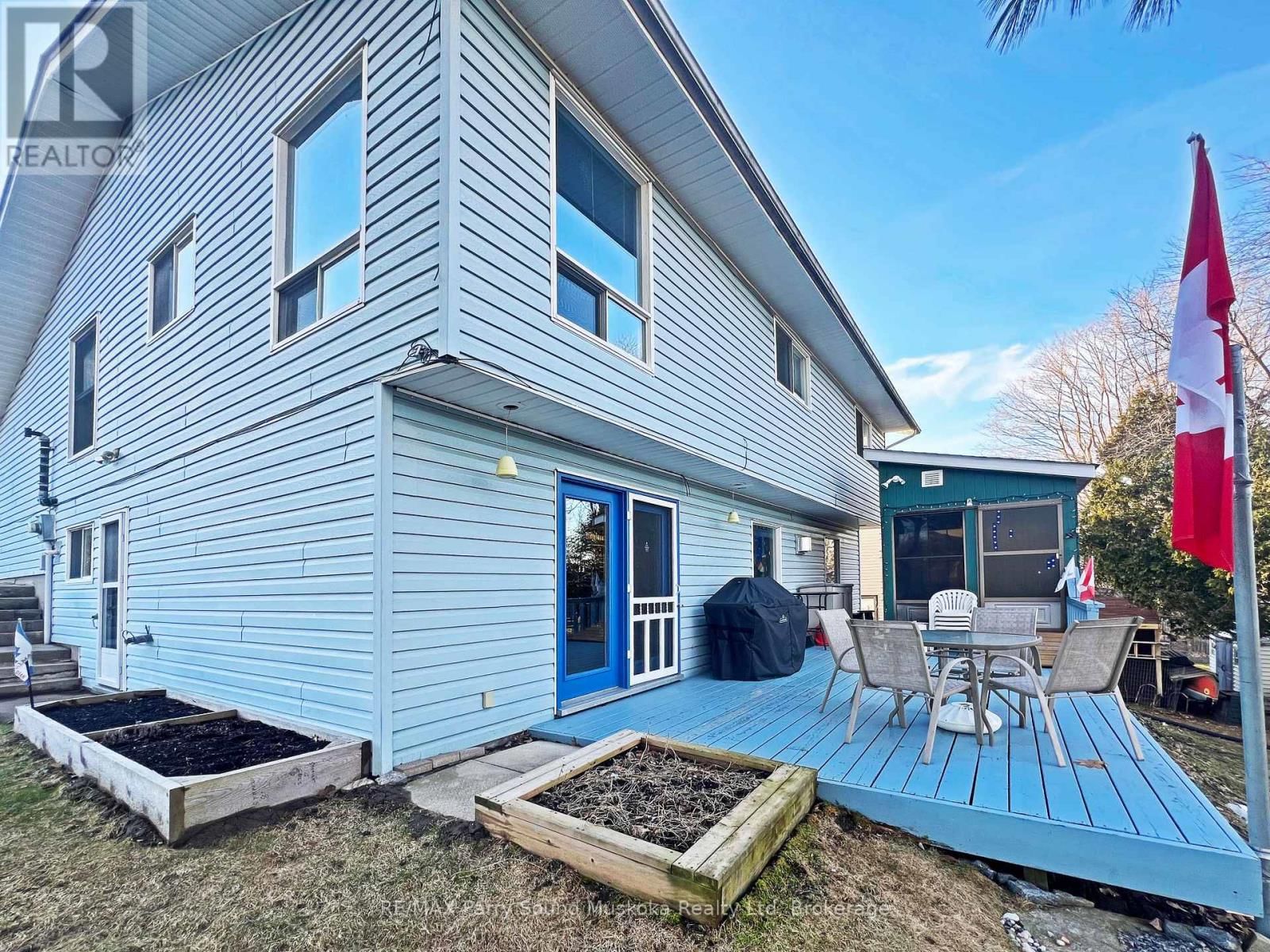 16 MACKLAIM DRIVE Image 2