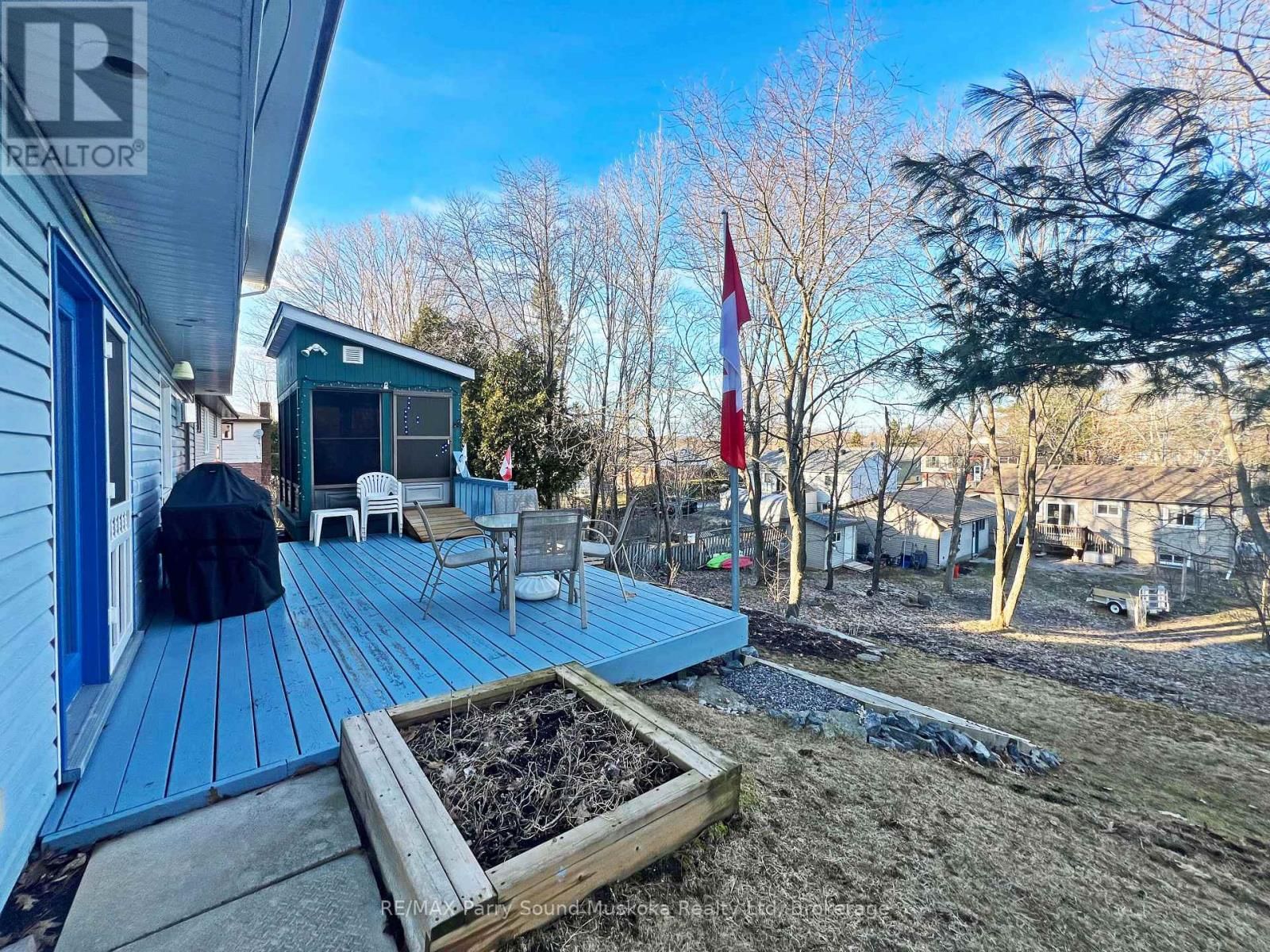 16 MACKLAIM DRIVE Image 4