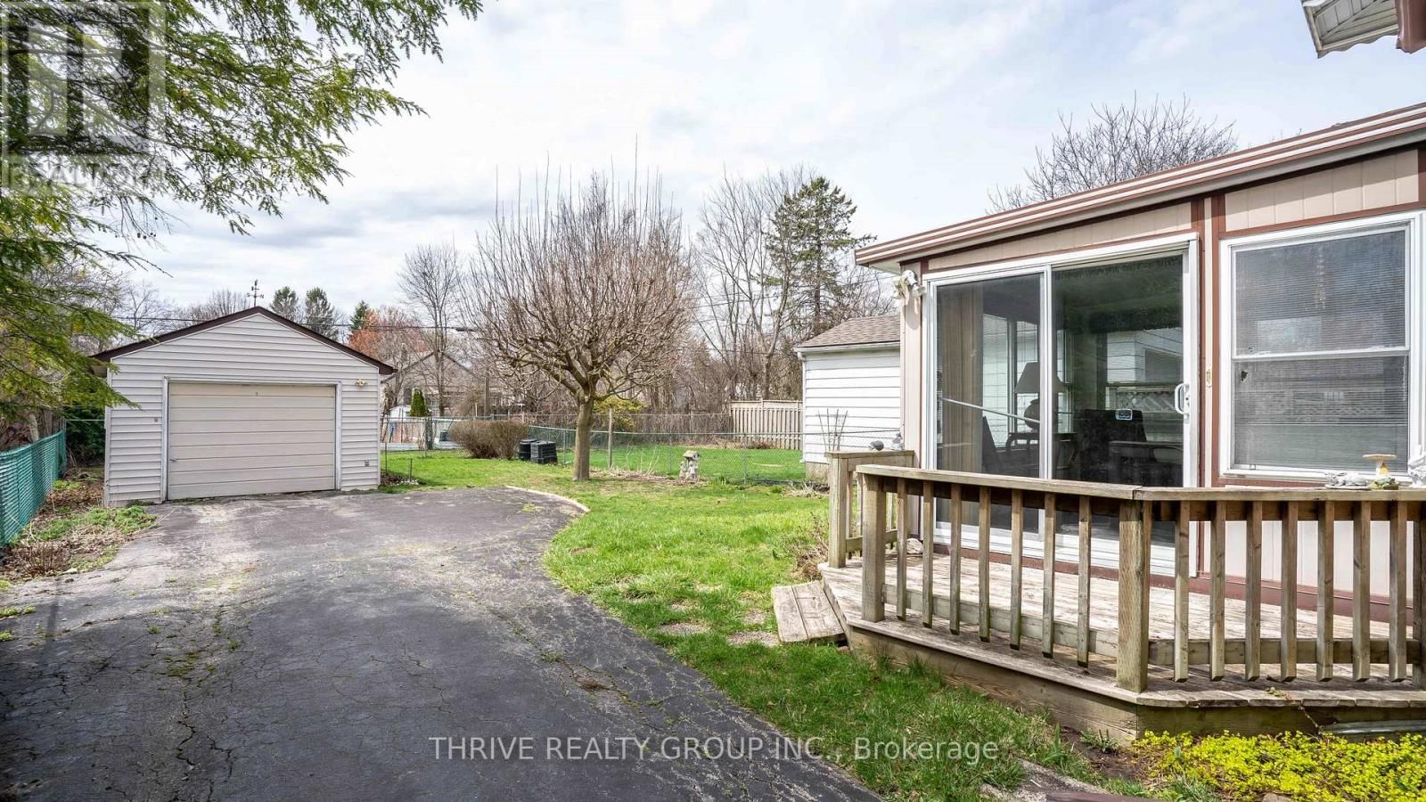 87 JACQUELINE STREET Image 25