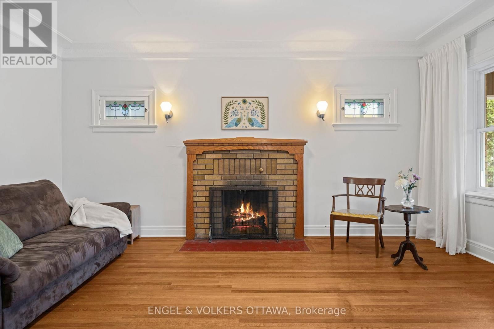 18 CLARENDON AVENUE Image 20