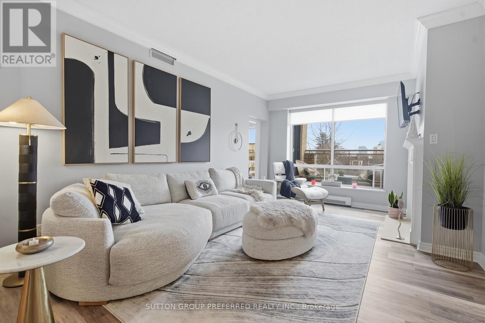 310 - 250 SYDENHAM STREET Image 18