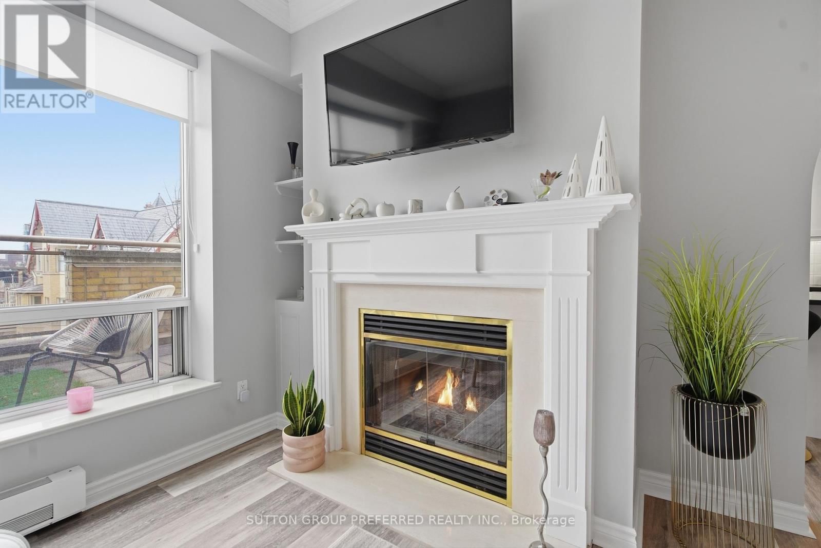 310 - 250 SYDENHAM STREET Image 19