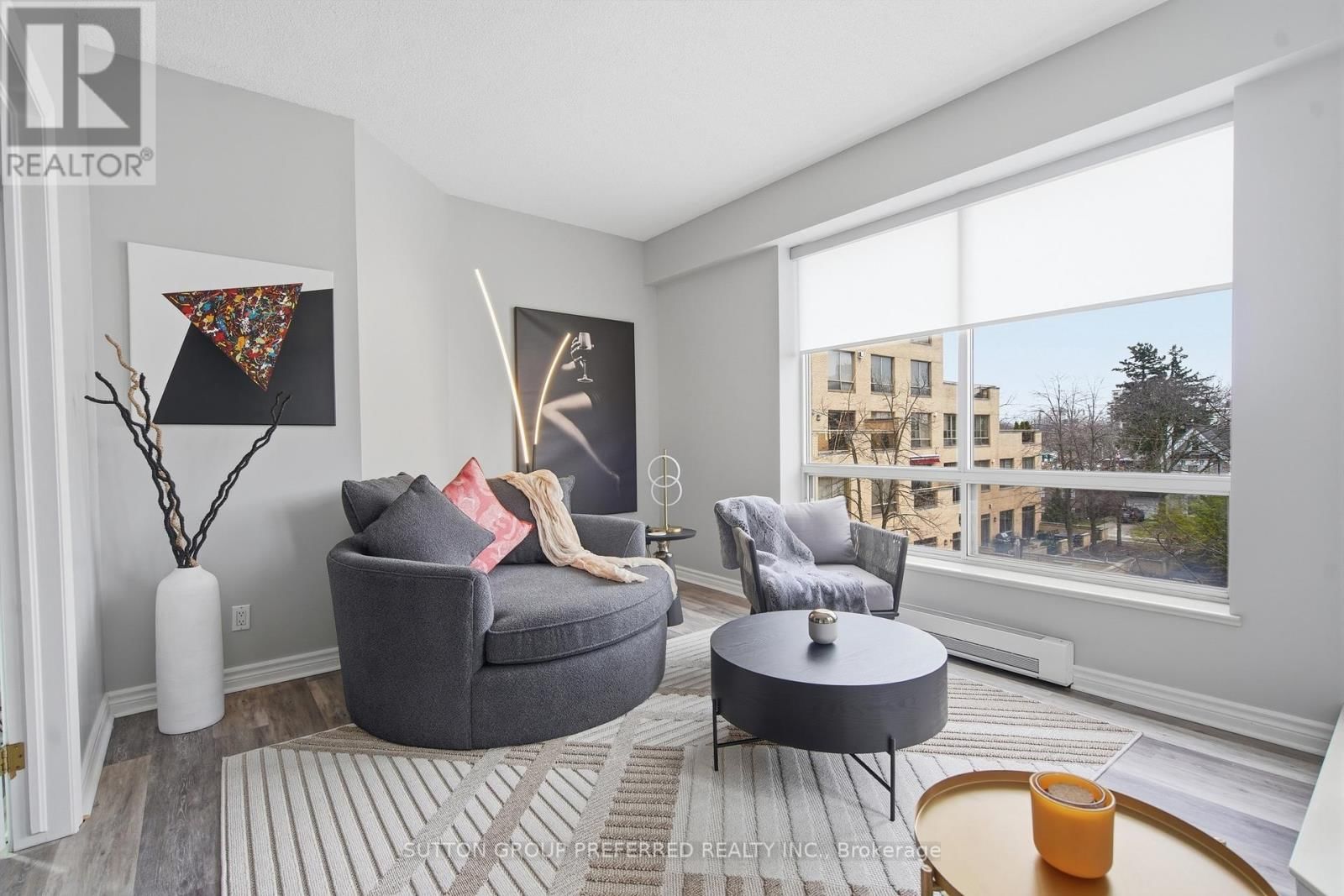 310 - 250 SYDENHAM STREET Image 21