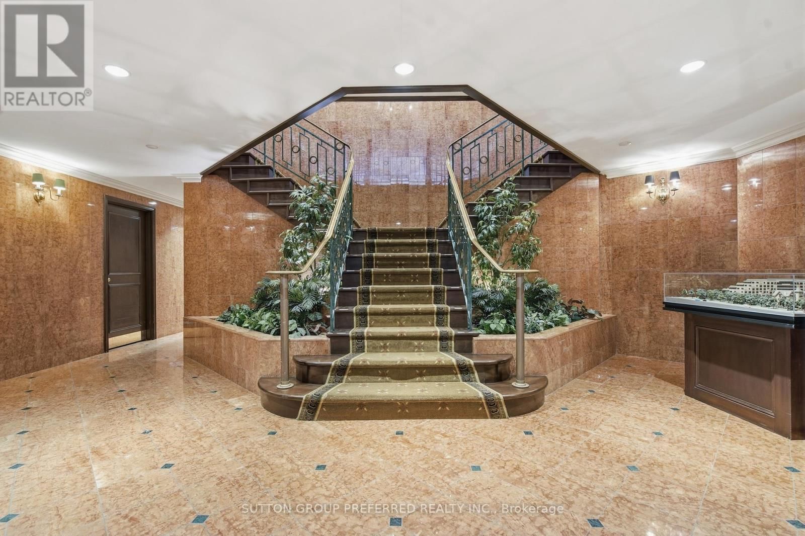 310 - 250 SYDENHAM STREET Image 40