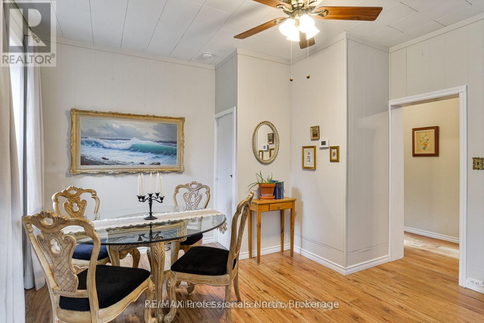 14 EDWARD STREET Image 13