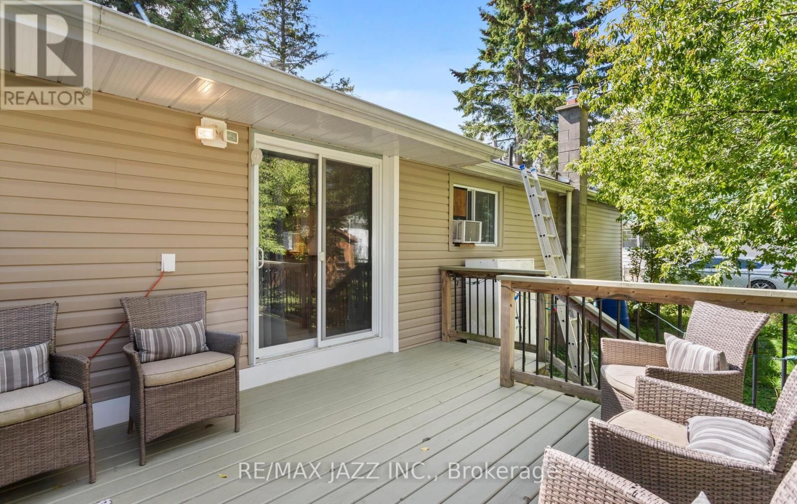 34 FAWCETTE AVENUE Image 14