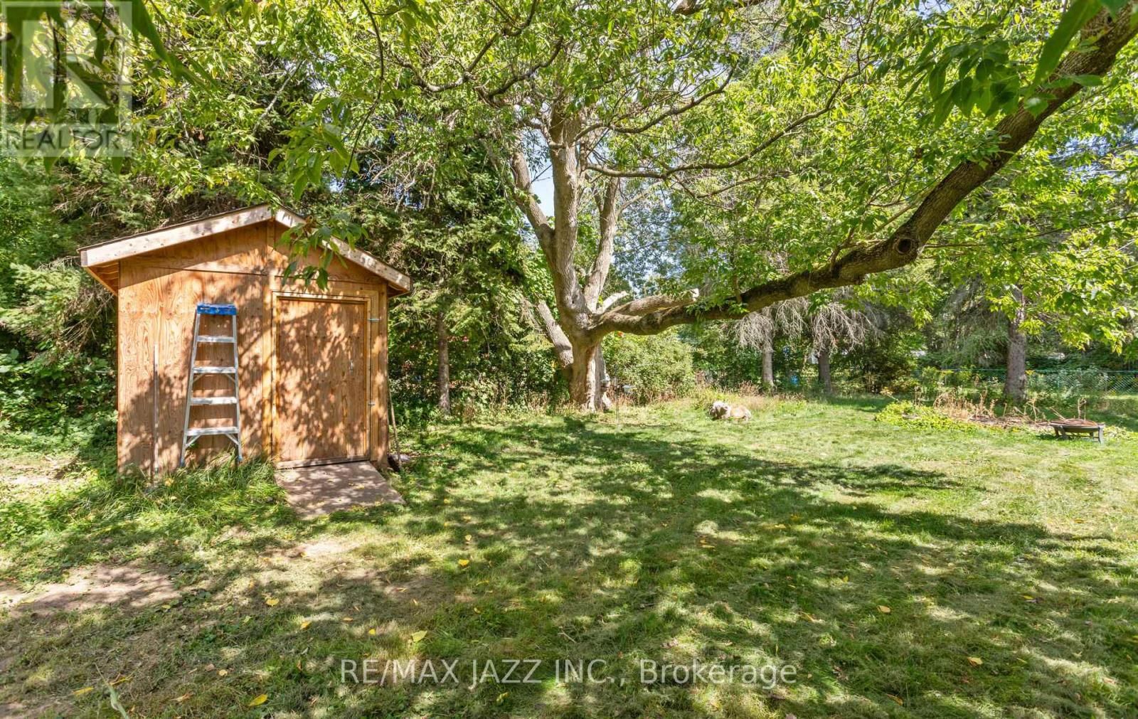 34 FAWCETTE AVENUE Image 18