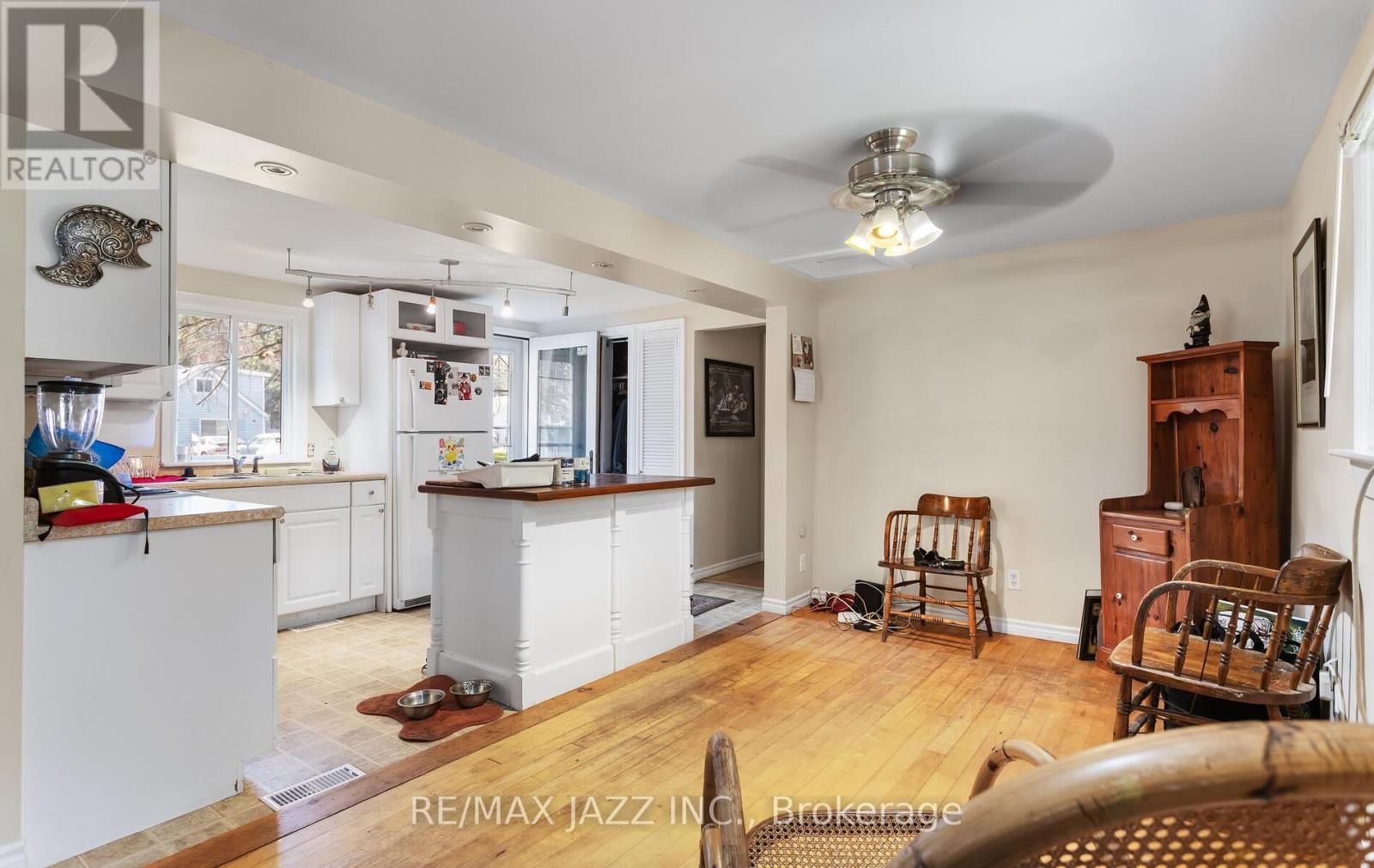 34 FAWCETTE AVENUE Image 8