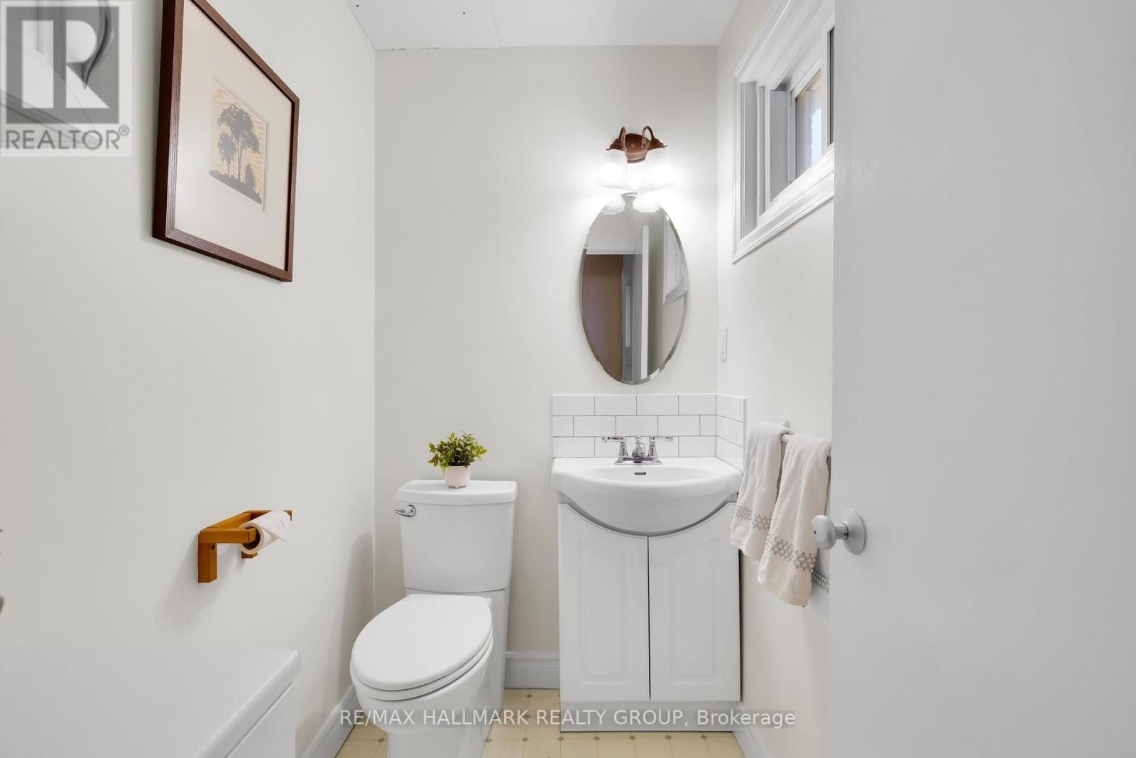 448 BRENNAN AVENUE Image 15