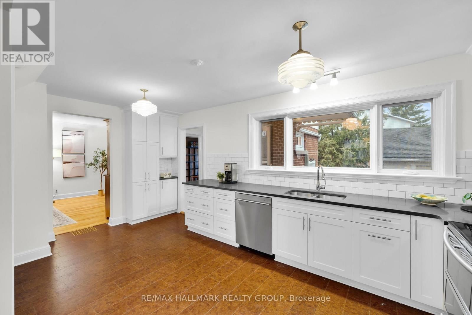 448 BRENNAN AVENUE Image 9