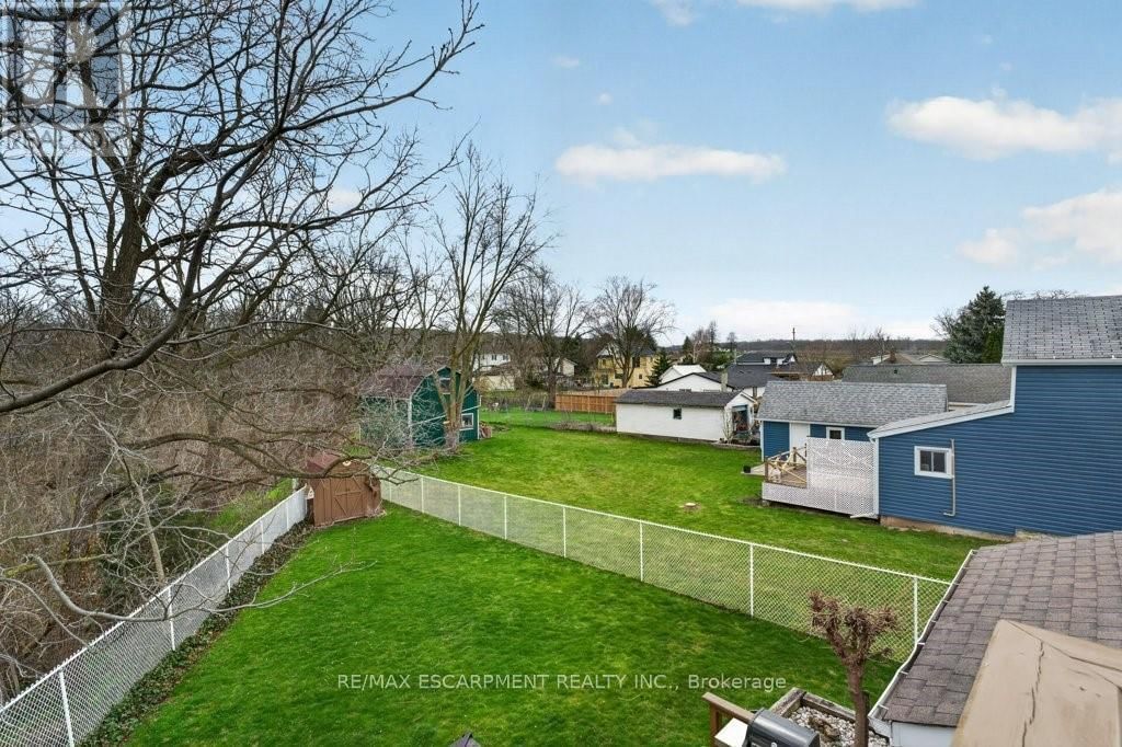 3378 JOHNSON STREET Image 23