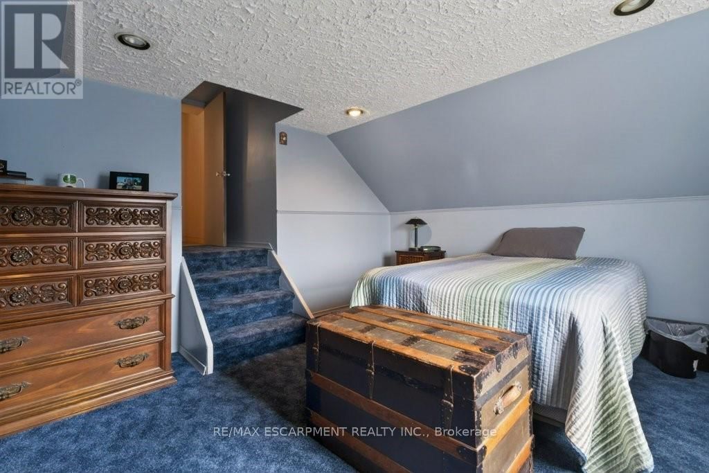 3378 JOHNSON STREET Image 26