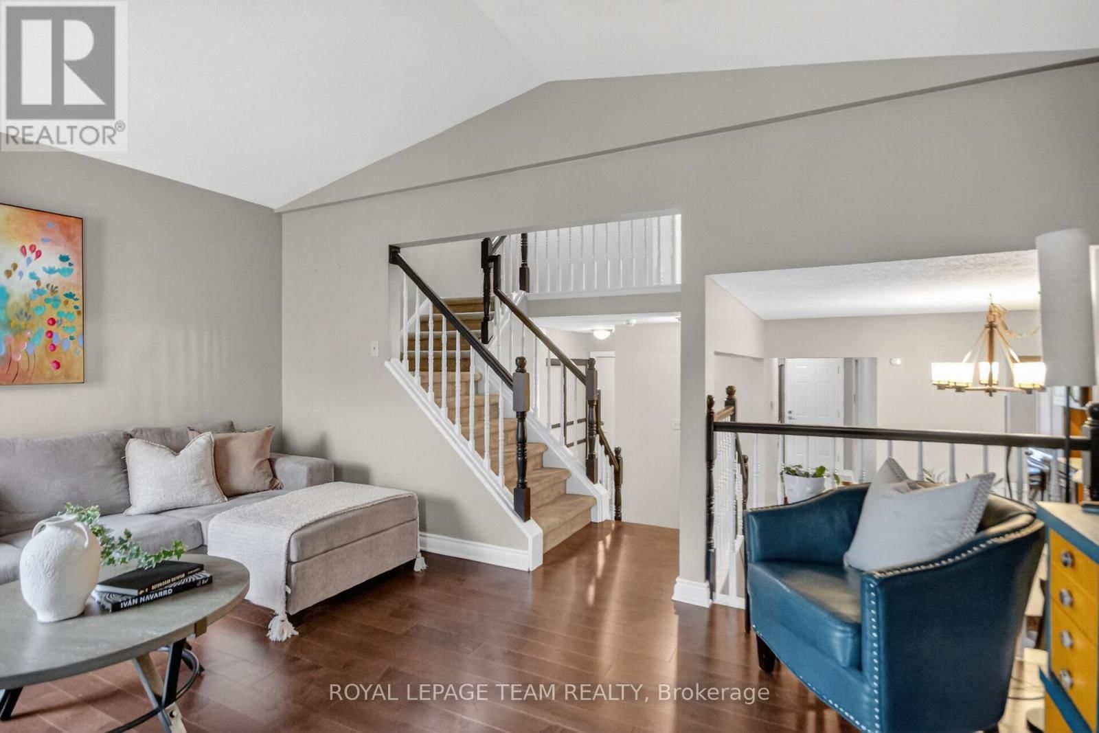 8 GOWRIE DRIVE Image 22