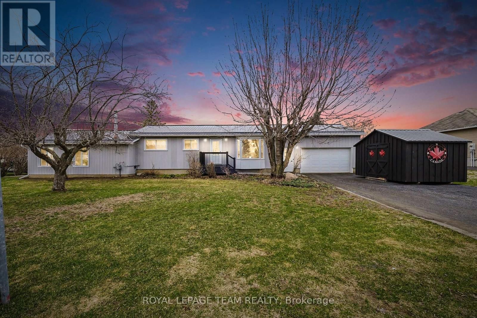 3041 BRIDGE STREET Image 1