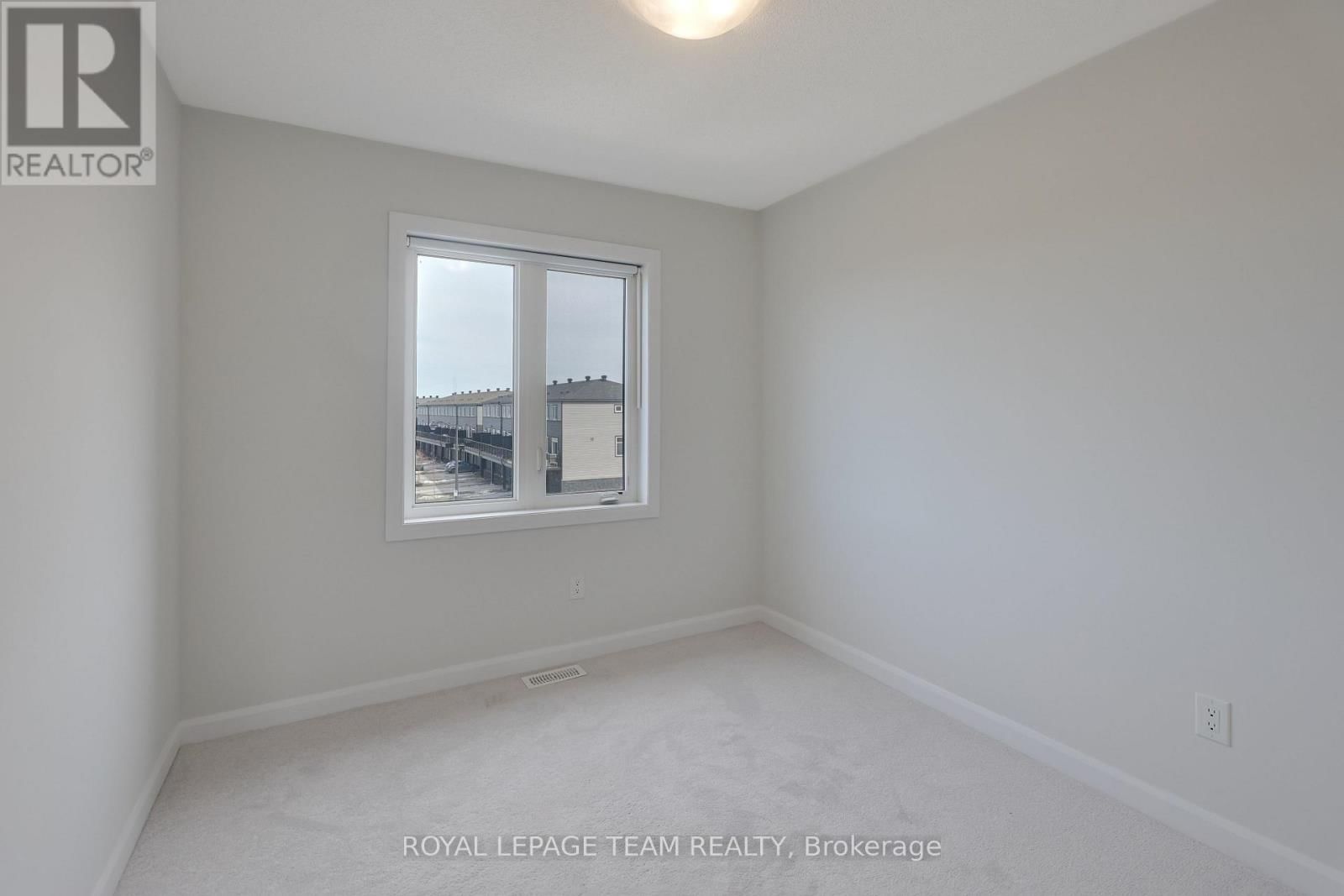 1140 SPEEDVALE COURT Image 34