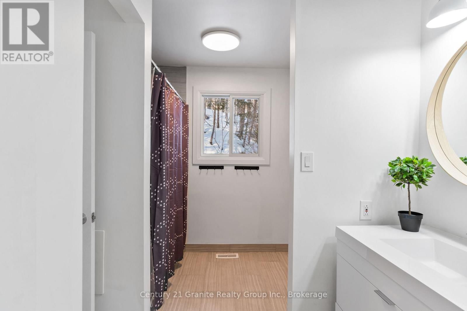 7032 COUNTY ROAD 121 Image 27