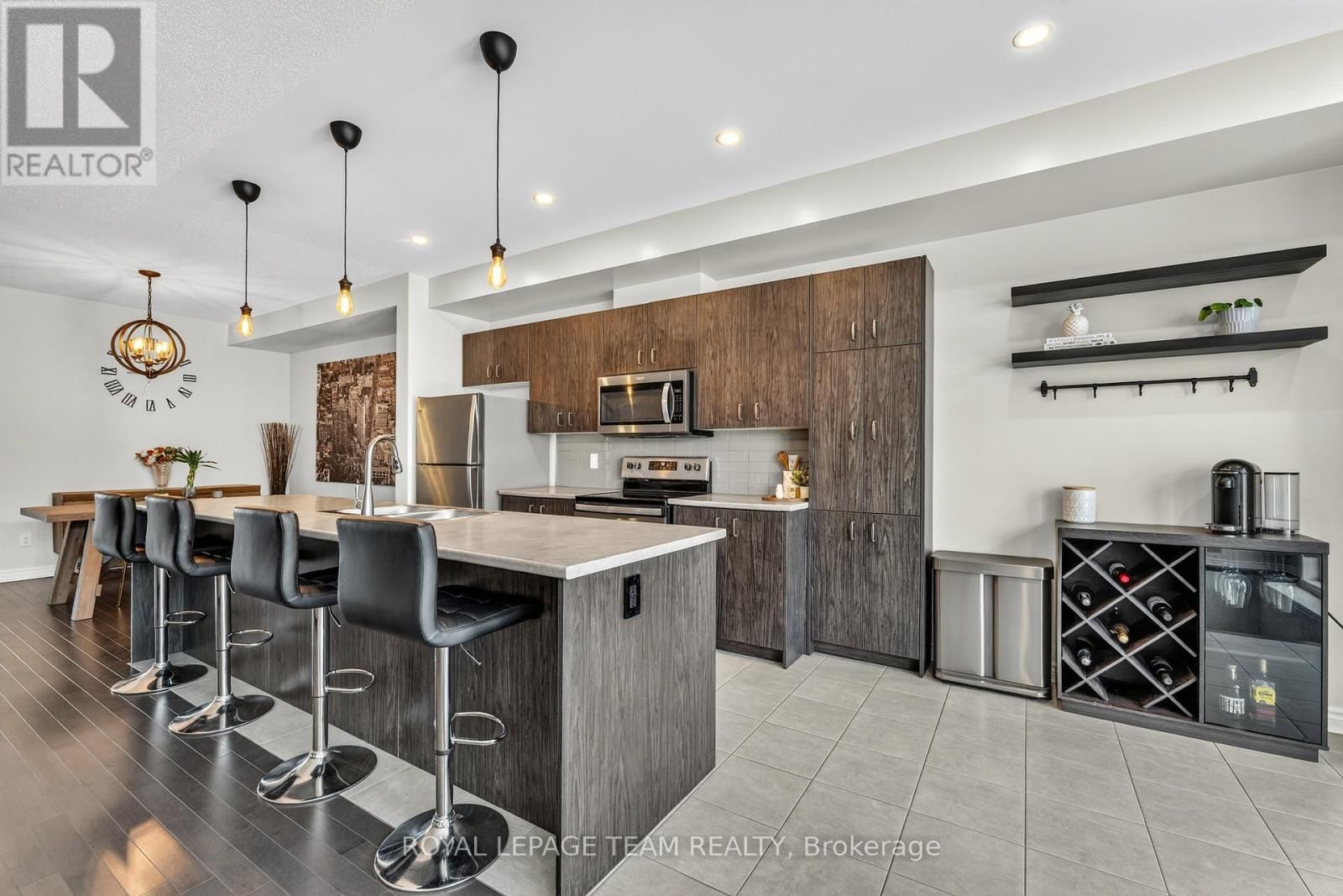 1214 CAVALLO STREET Image 14