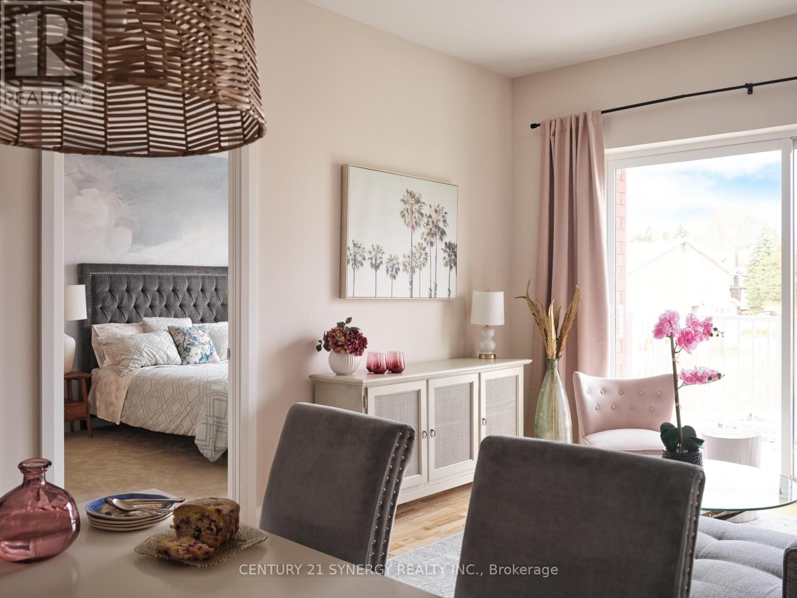 212 - 45 ELMSLEY STREET Image 24