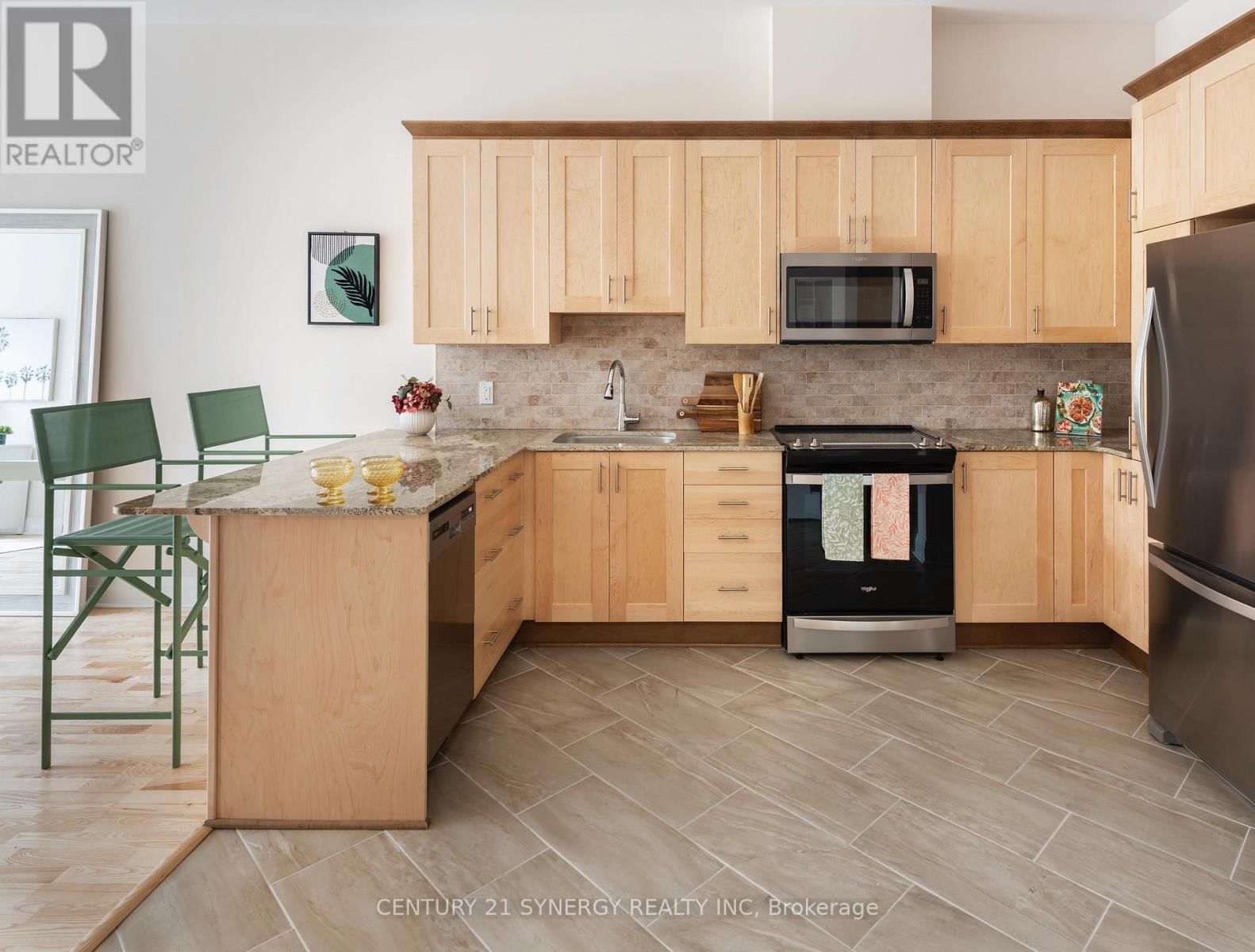 401 - 45 ELMSLEY STREET Image 11