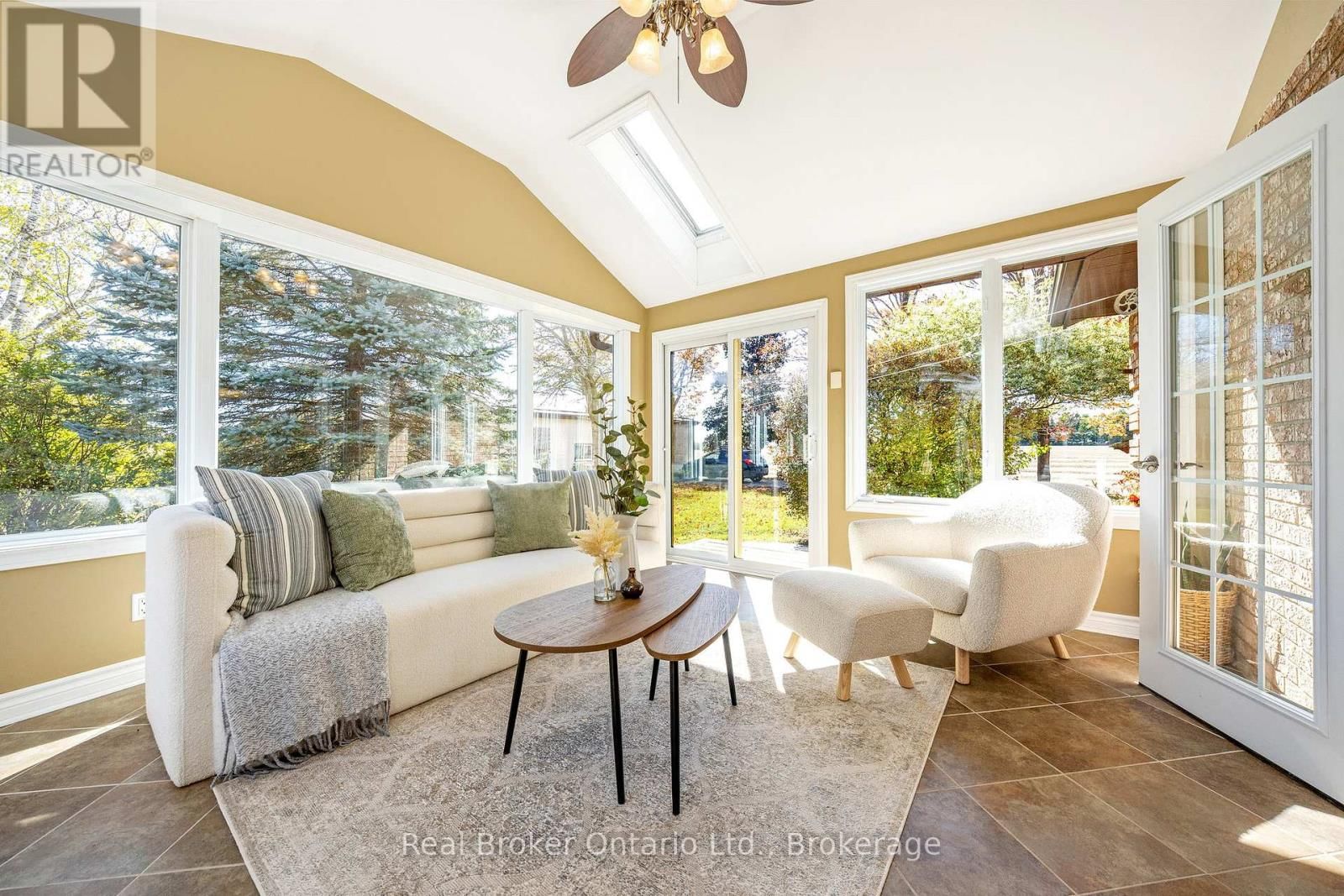 8759 WELLINGTON 124 ROAD Image 21