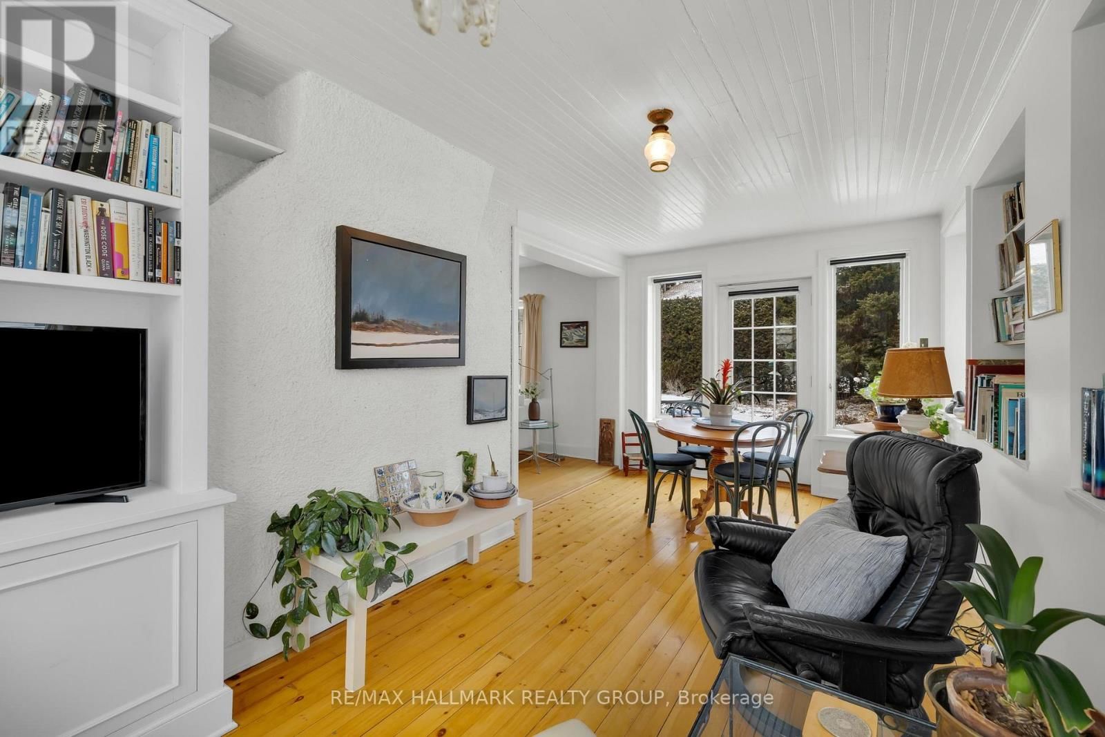 248 OLD IRVING PLACE Image 8