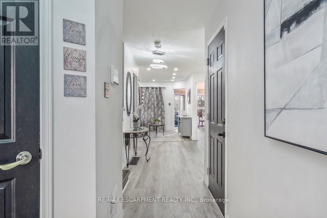 45 HAWKINS DRIVE Image 4