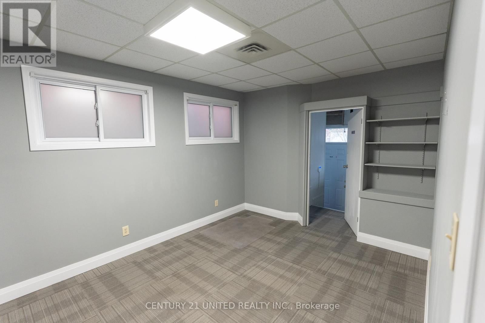 310 RUBIDGE STREET Image 13