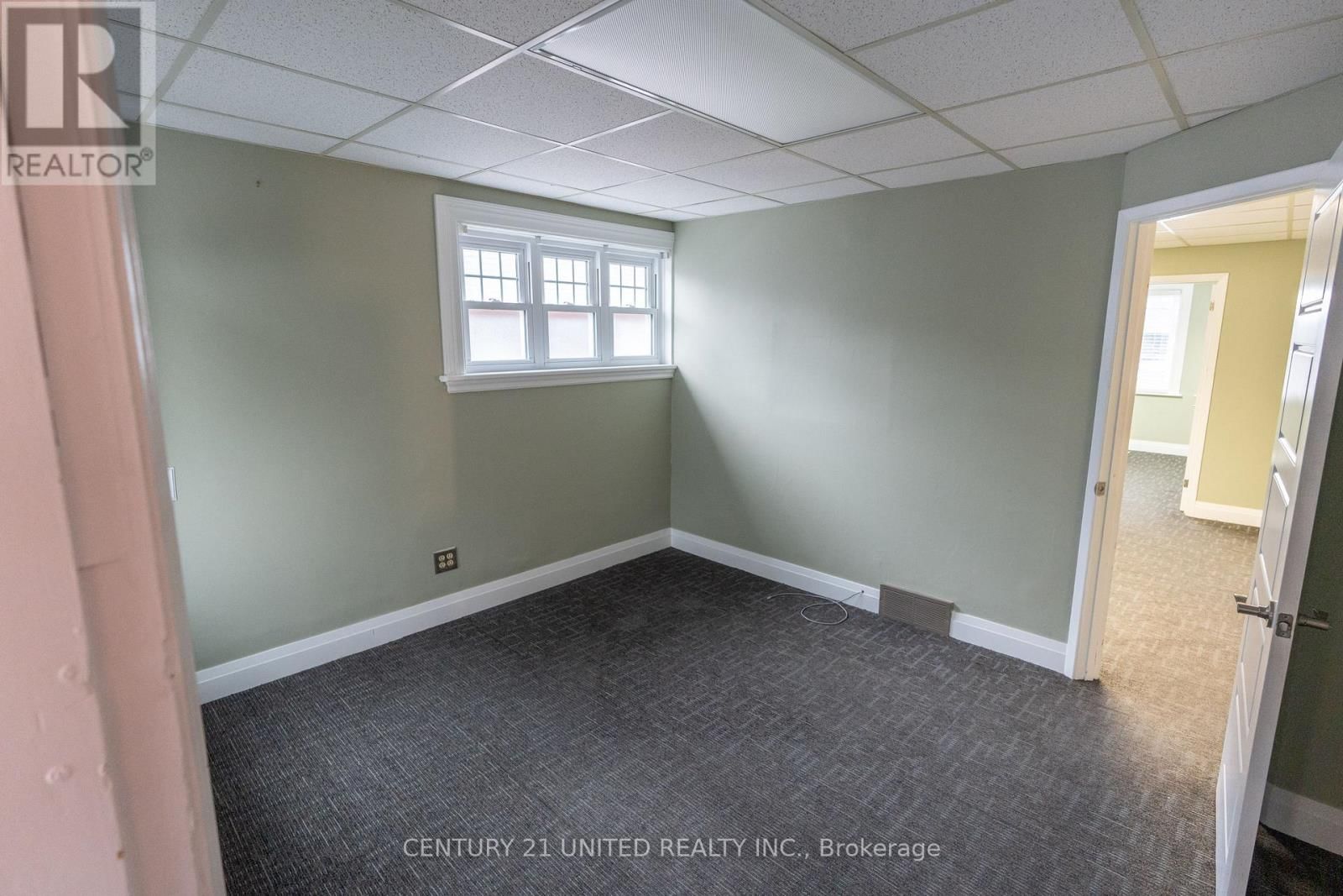 310 RUBIDGE STREET Image 18