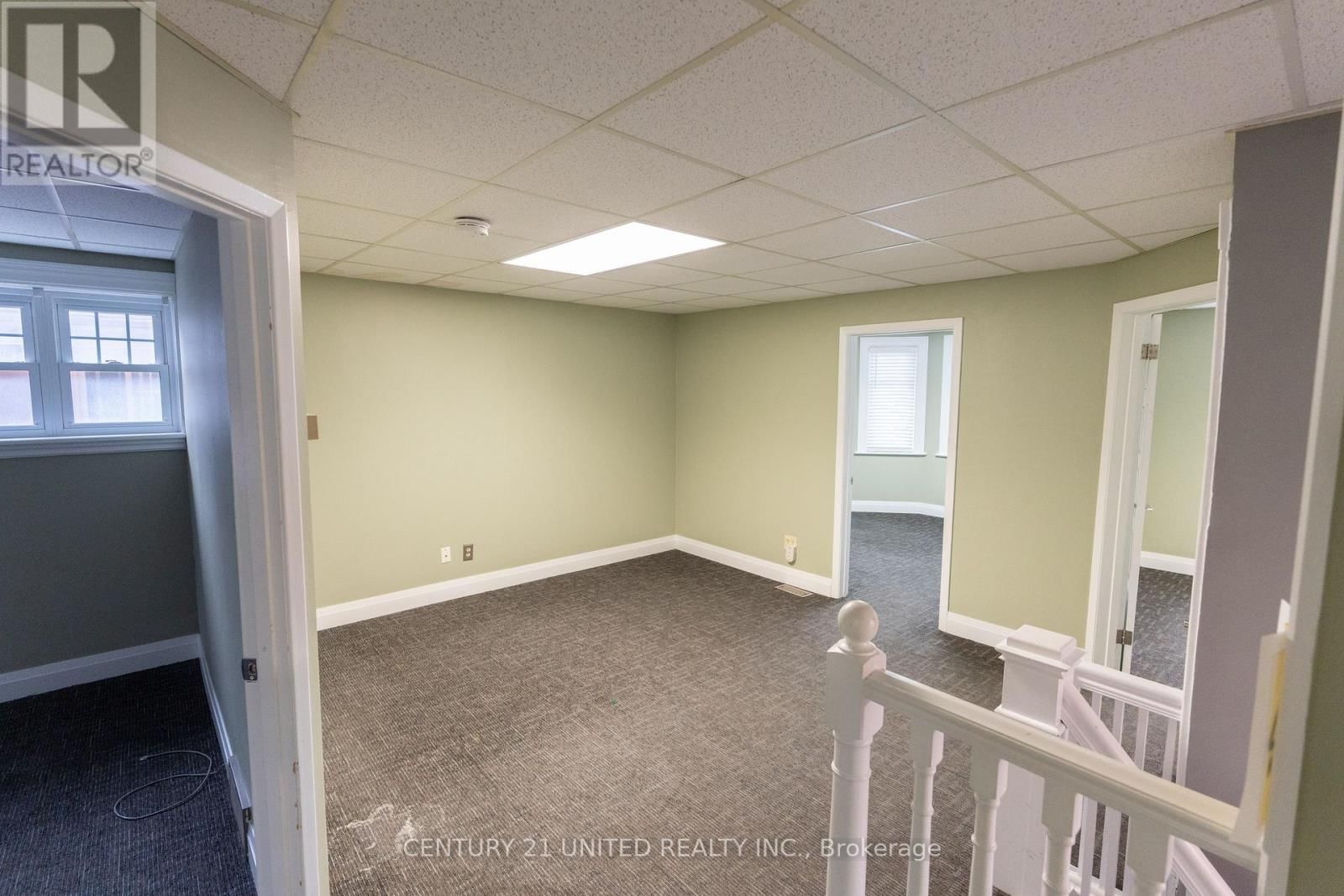 310 RUBIDGE STREET Image 21