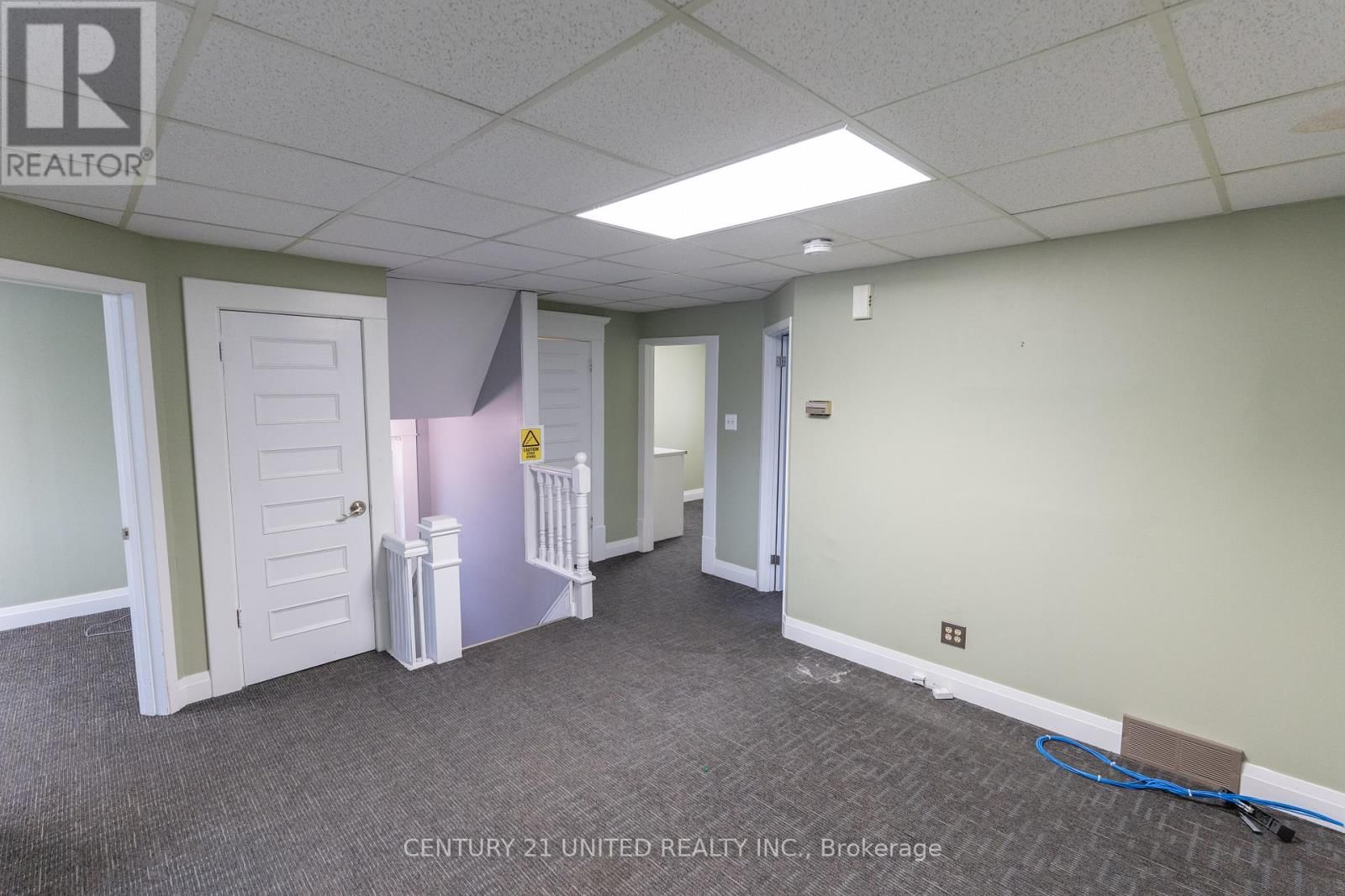 310 RUBIDGE STREET Image 22