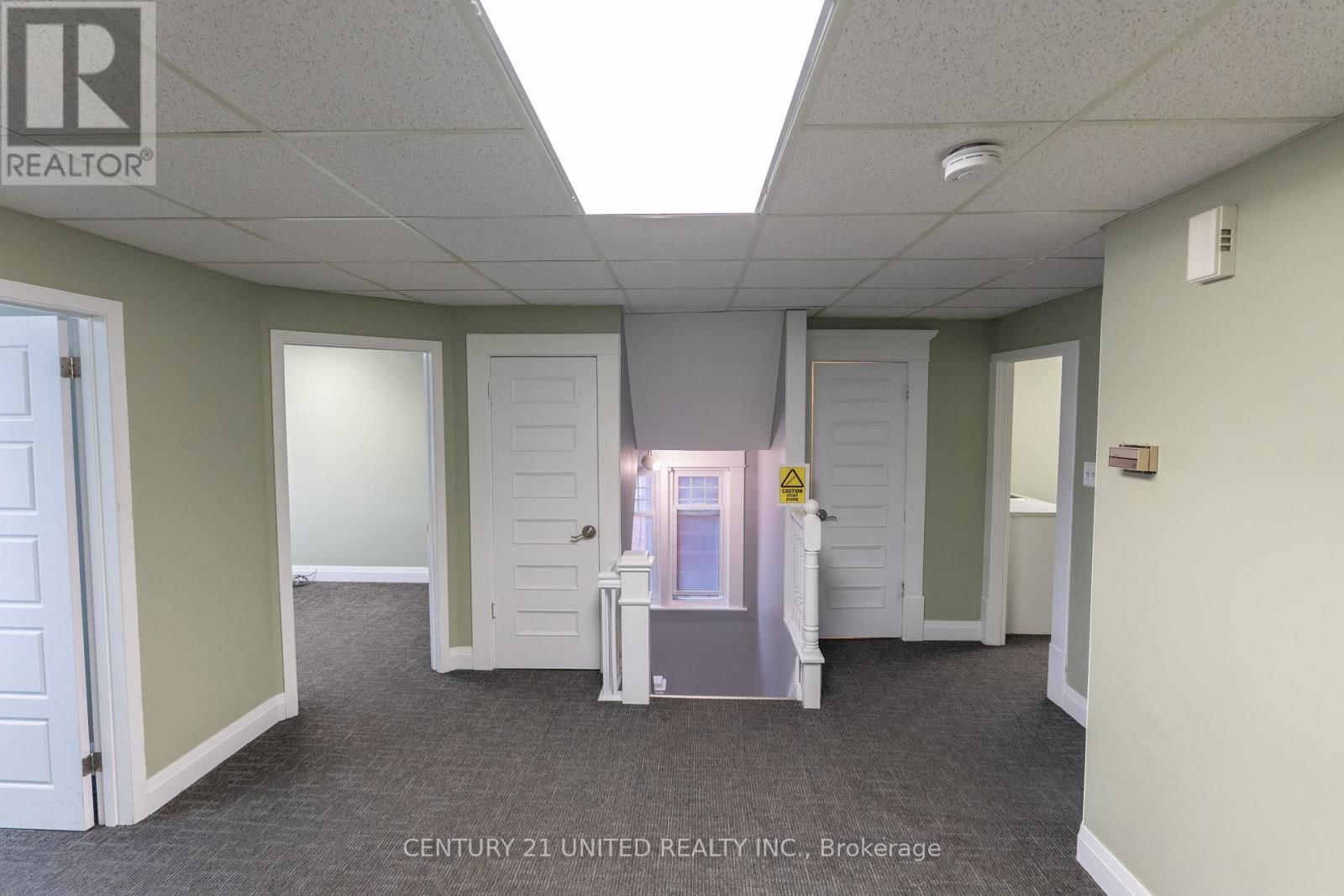 310 RUBIDGE STREET Image 23