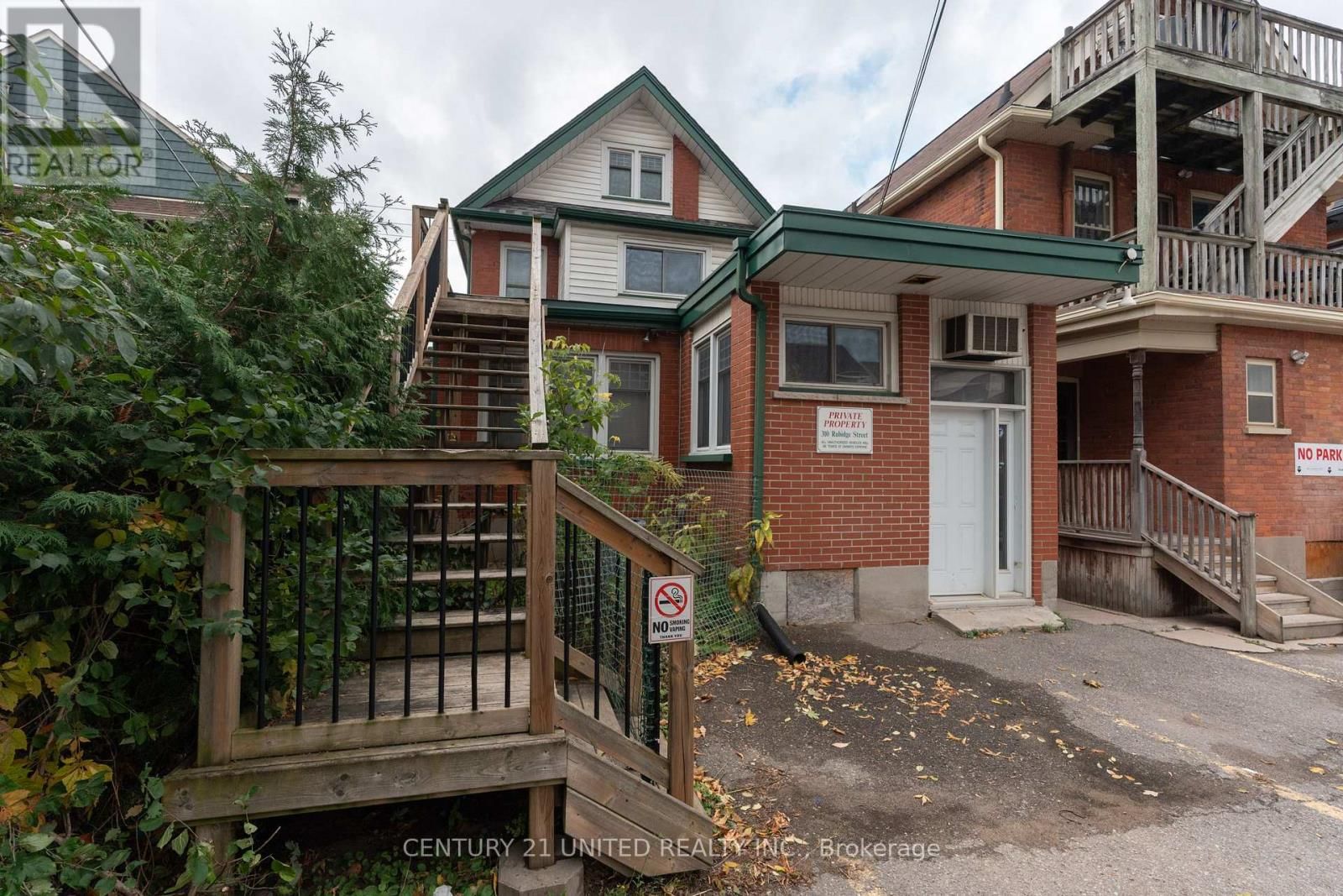 310 RUBIDGE STREET Image 29