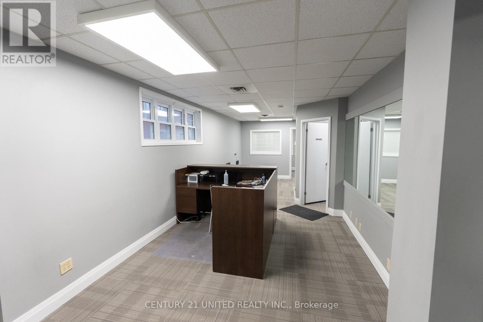 310 RUBIDGE STREET Image 7