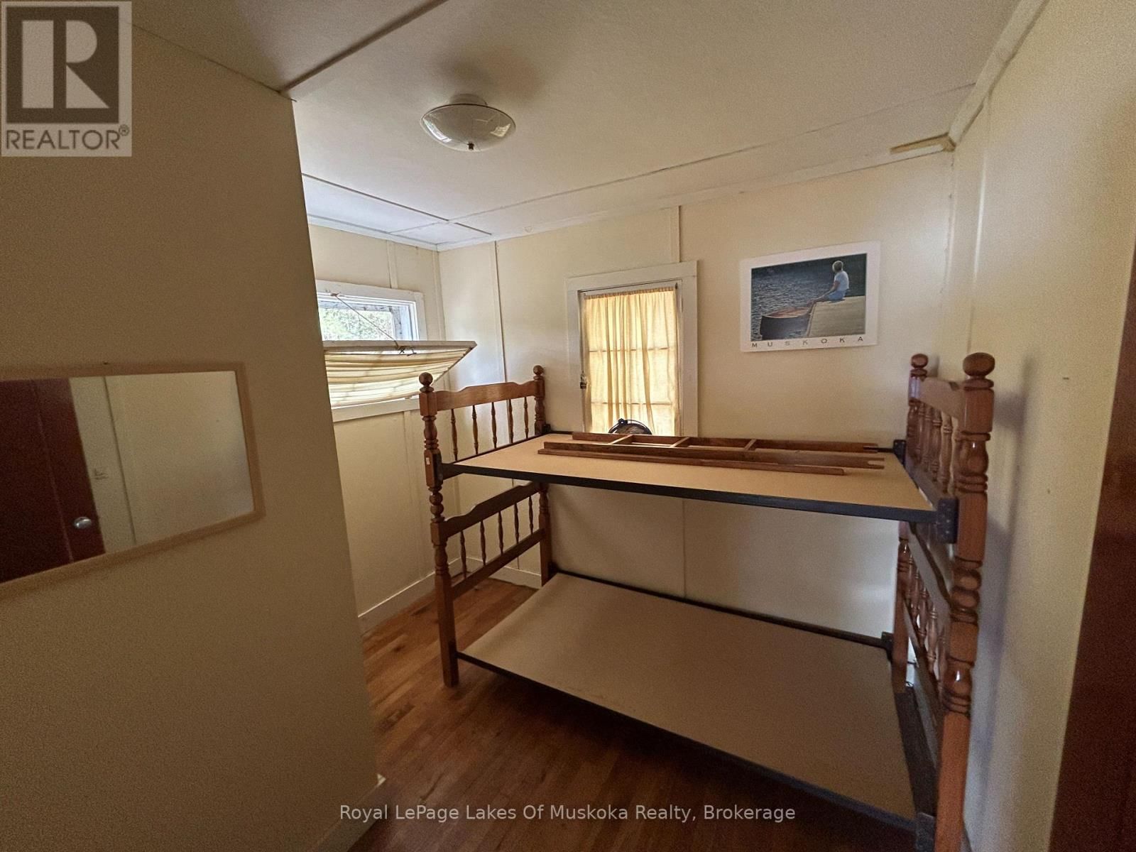 1091 NORTH TOOKE LAKE ROAD Image 19