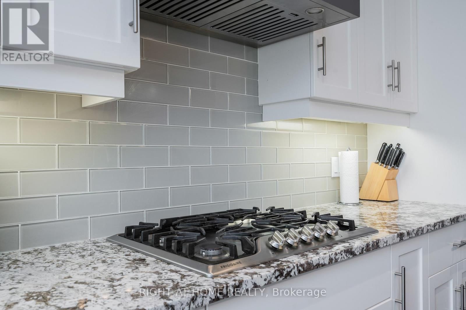 124 WEST RIDGE DRIVE Image 12