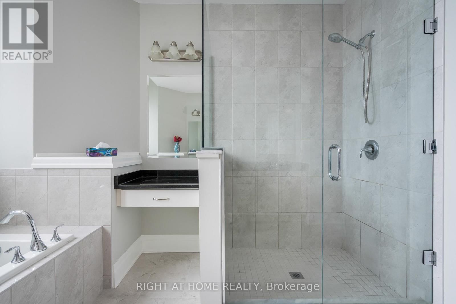 124 WEST RIDGE DRIVE Image 21