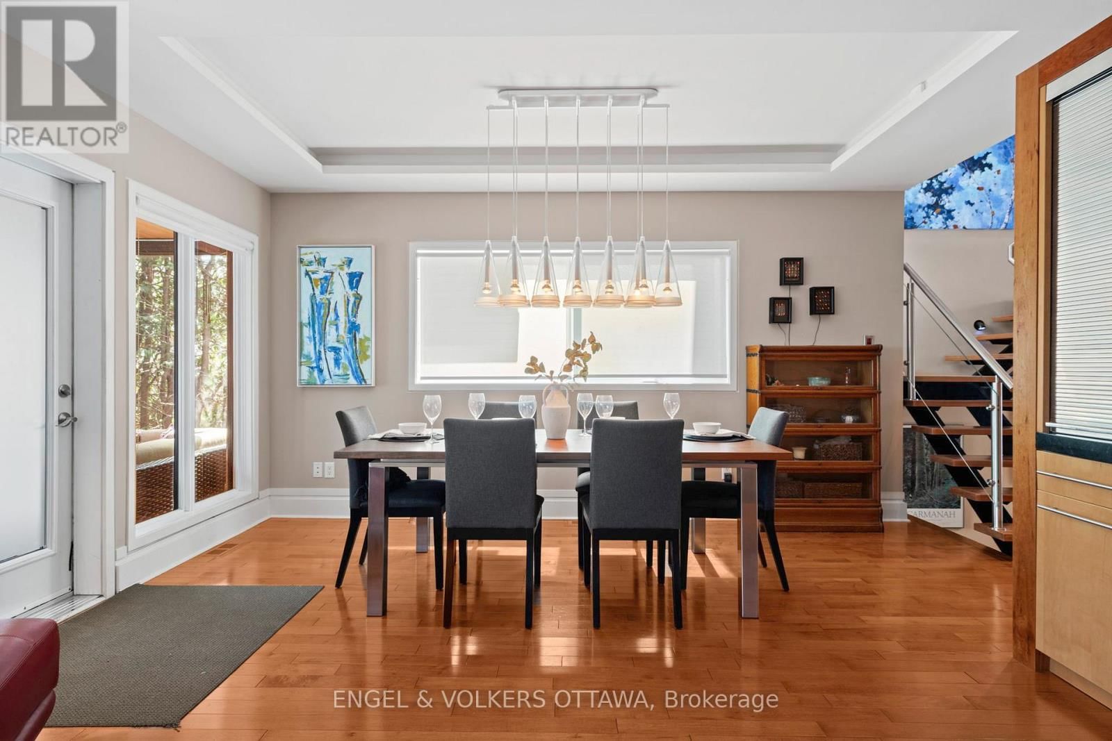 93 GILCHRIST AVENUE Image 8