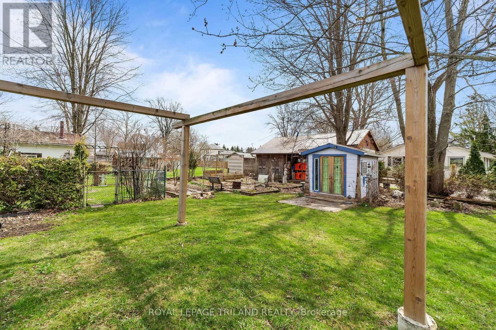 22929 HAGERTY ROAD Image 10