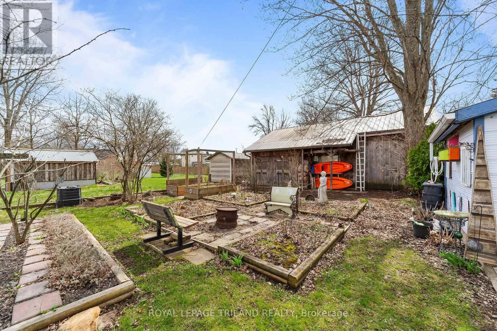 22929 HAGERTY ROAD Image 12