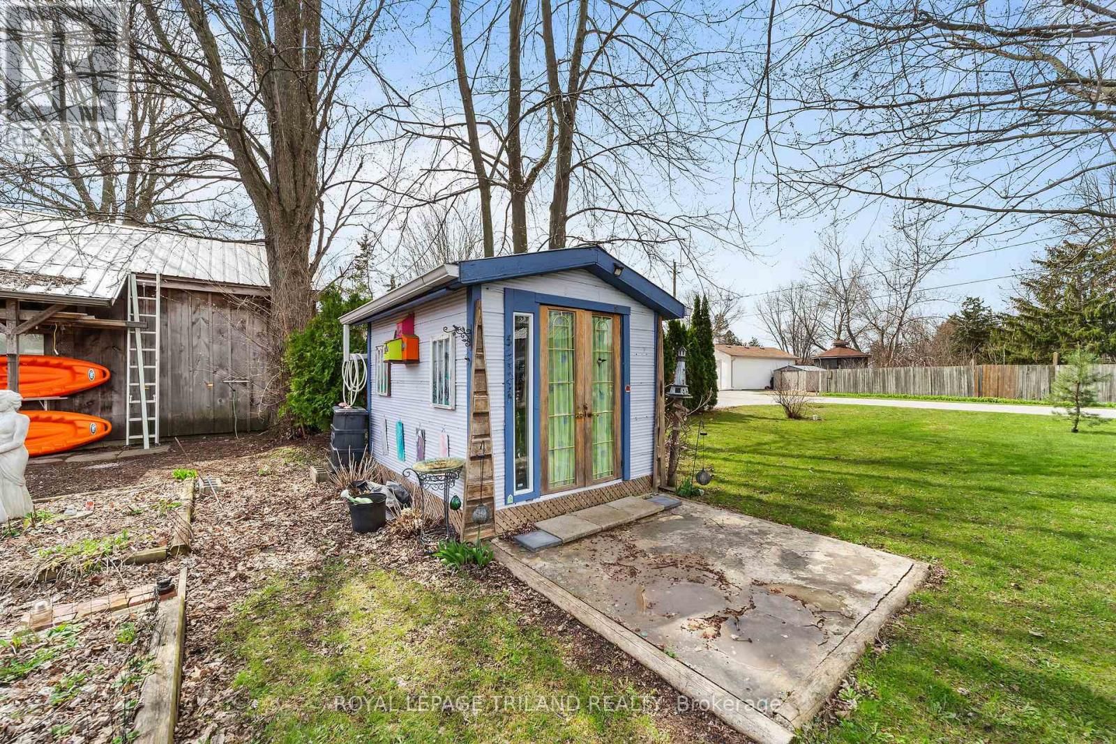 22929 HAGERTY ROAD Image 18