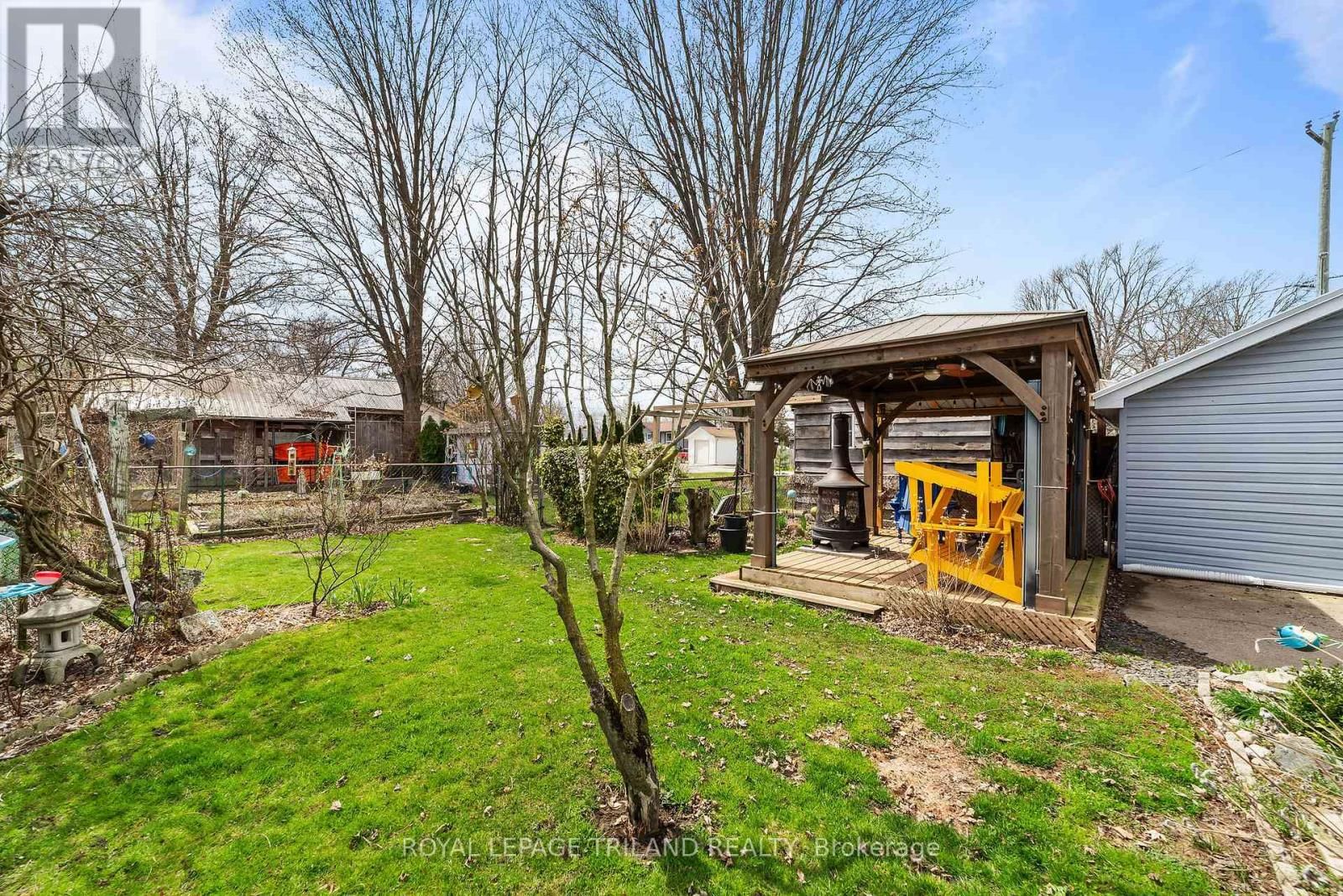 22929 HAGERTY ROAD Image 23