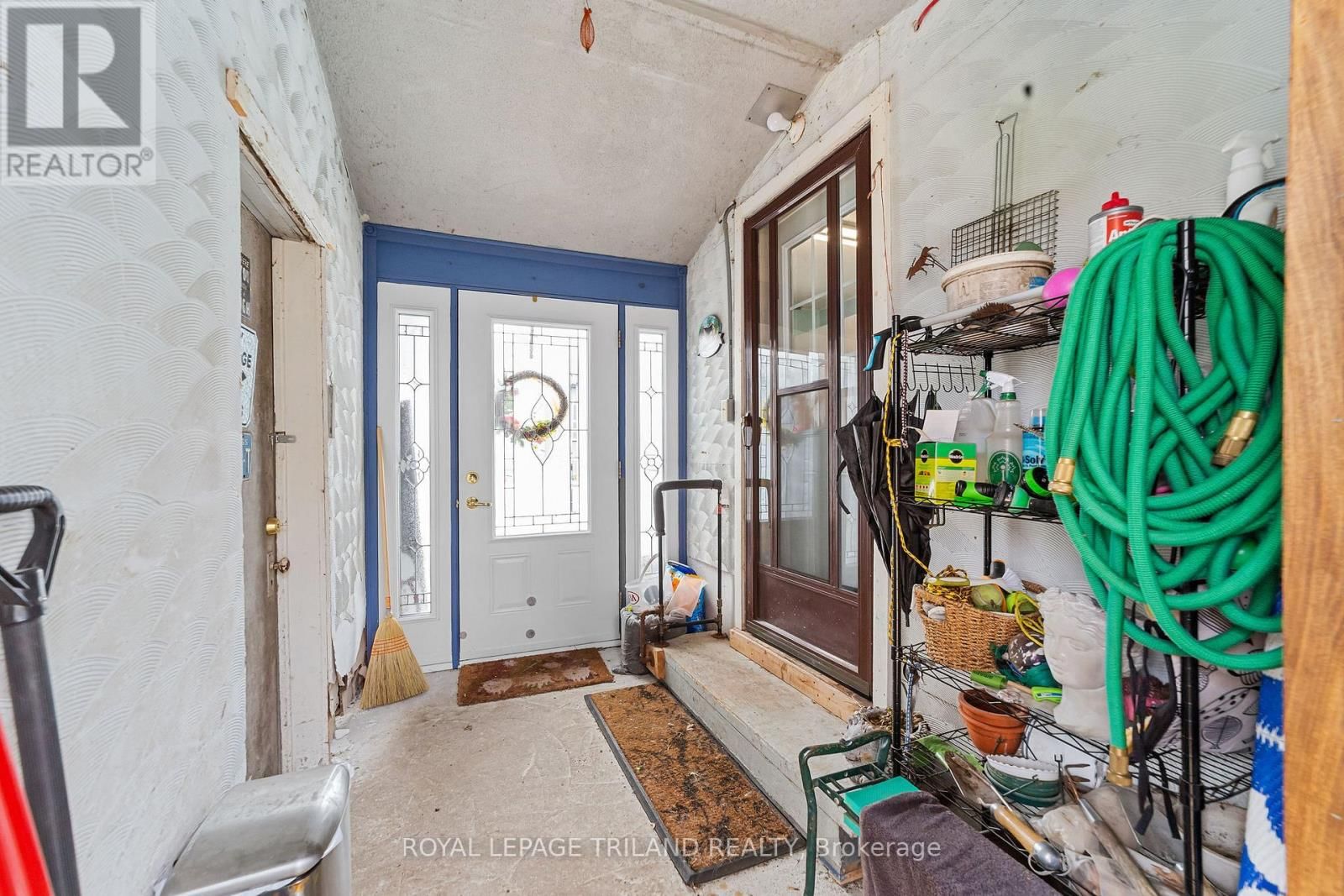 22929 HAGERTY ROAD Image 43