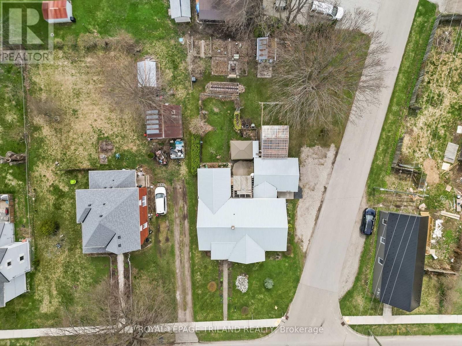 22929 HAGERTY ROAD Image 7