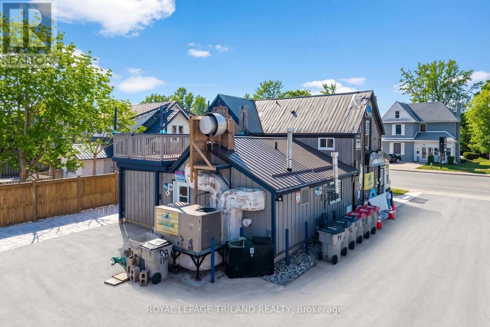 26 ONTARIO STREET SOUTH Image 10