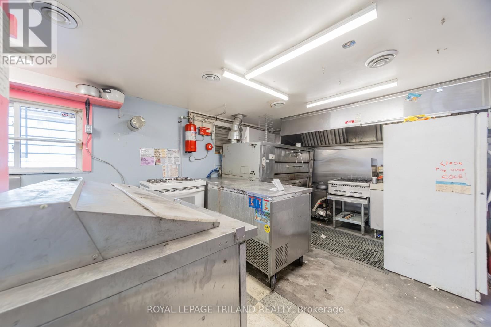 26 ONTARIO STREET SOUTH Image 26