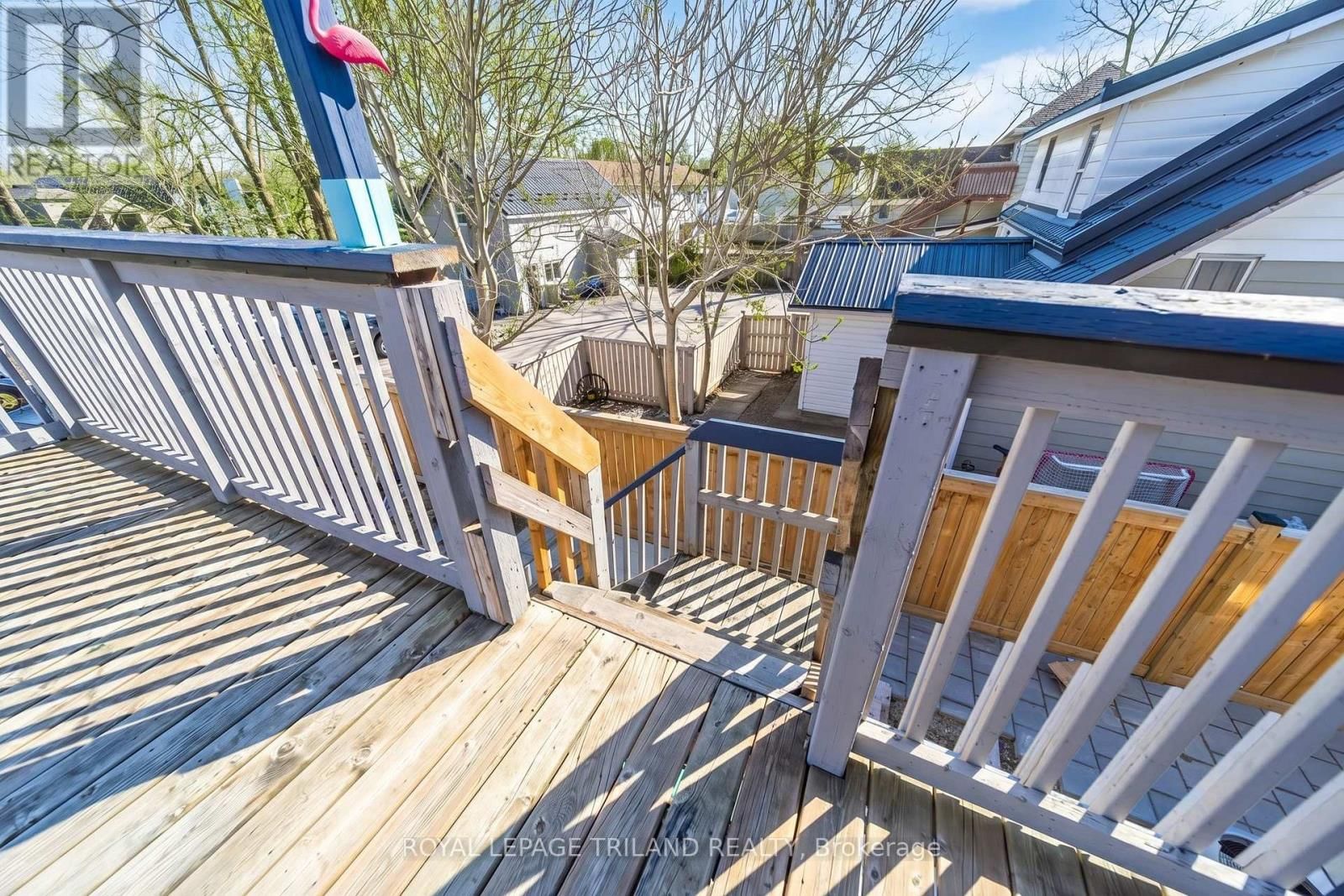 26 ONTARIO STREET SOUTH Image 33