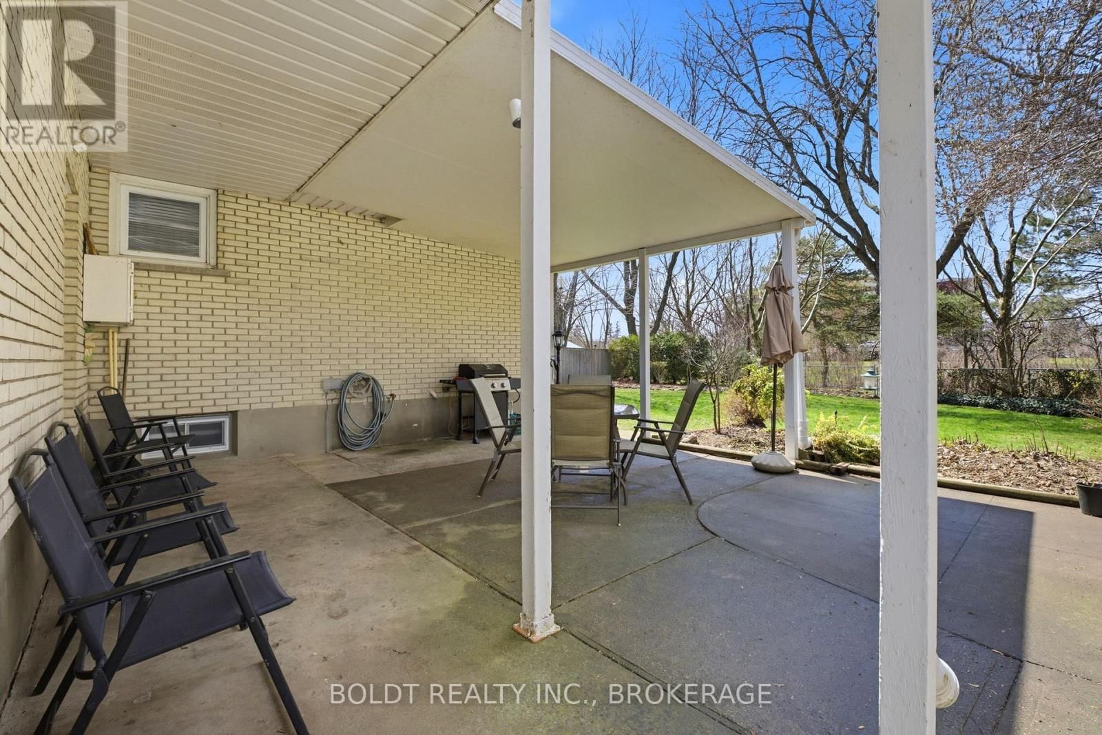 95 PRINCE CHARLES DRIVE Image 42