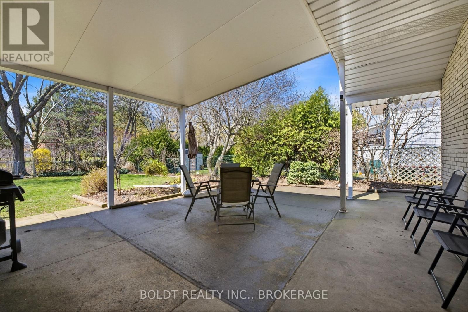 95 PRINCE CHARLES DRIVE Image 6