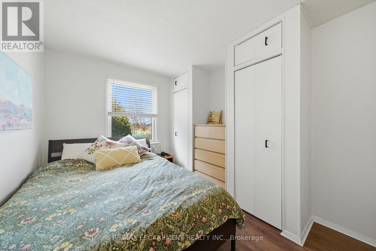 752 NINTH AVENUE Image 12