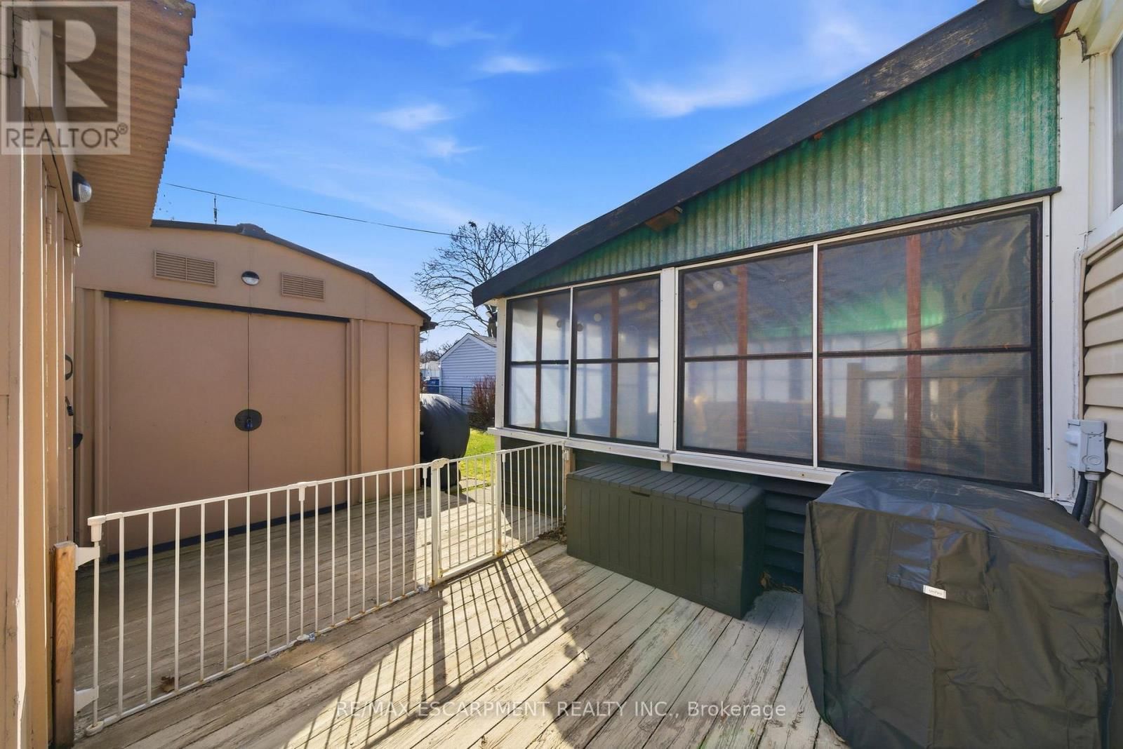 752 NINTH AVENUE Image 24